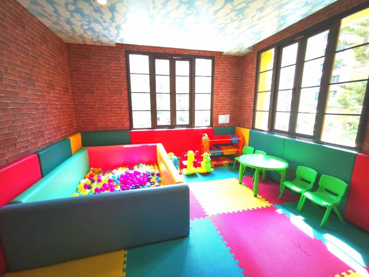 D14 Venetian Condo Resort Pattaya Pool Connected Netflix Csomtien-part Kültér fotó