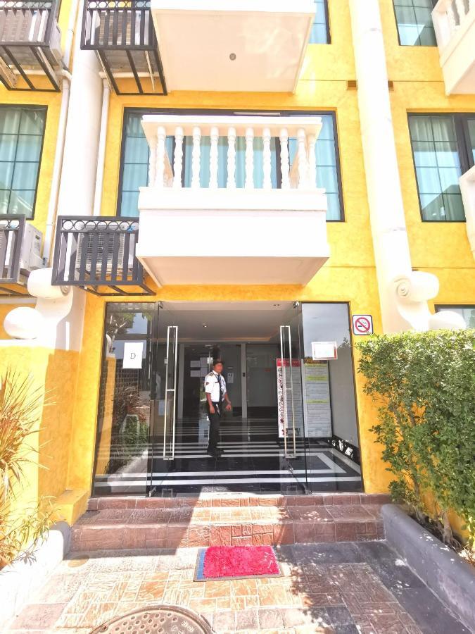 D14 Venetian Condo Resort Pattaya Pool Connected Netflix Csomtien-part Kültér fotó